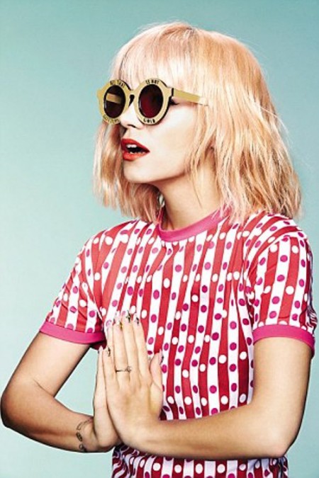 Lily Allen bez cigarety