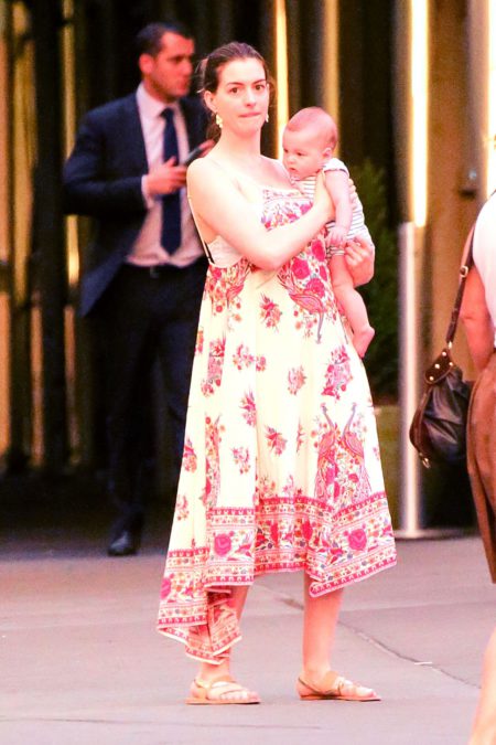 anne-hathaway-out-with-husband-new-baby-boy-nyc-8-16-2016-7