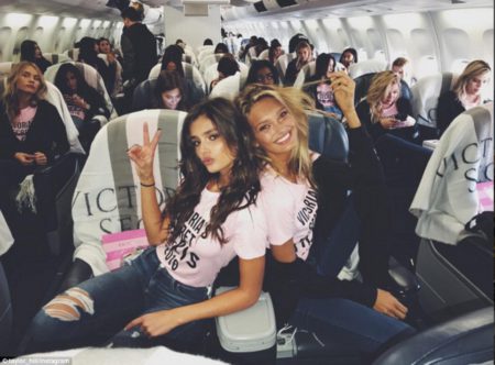 3acc956700000578-3979134-ready_for_take_off_taylor_hill_and_romee_strijd_struck_a_pose_on-a-19_1480368029735