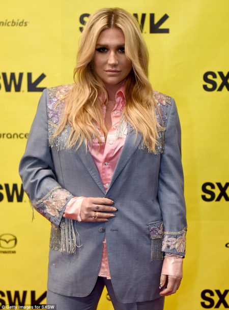 3e46df1000000578-0-tossed_out_kesha_has_lost_the_latest_round_in_her_ongoing_legal_-m-12_1490142610612